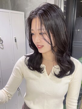 ナナローネス(nana loness) ミディアムレイヤー