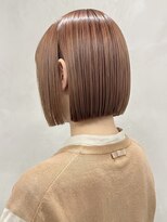 ウィールール 札幌店(WE RULE)&nbsp;前下がりボブ切りっぱなしボブブリーチなし艶感秋カラー