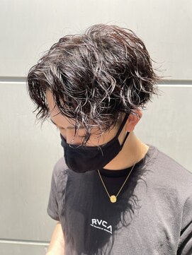 ネオリーブアイム 横浜西口店(Neolive aim) 横浜★センターパートのリッジナチュラルスパイラルパーマ