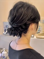 リタ(Lita)&nbsp;ドレスアップ/2次会ヘア/成人式前撮り/ミディアムヘアセット