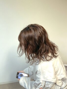 ニード(need) ソリッドパーマボブ