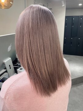 ベレーザ 渋谷(BELEZA) 4028ミルクティーアッシュ艶髪シルキーベージュハイトーンカラー