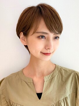 アイスバーグ ウェスト 清澄白河(eyesburg W/est) 20代30代大人ショートボブx小顔ウルフカット丸みショート