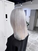 ペレ 栄店(PELE)&nbsp;デザインカラー/レイヤーカット/ウェットヘア/オリーブベージュ