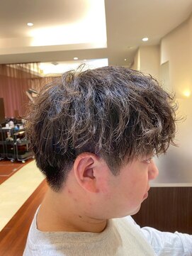 ヴェルデ(VERDE) カジュアルパーマ