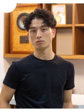 ポリッシュマン コウベ(POLISHMAN.KOBE) ハードカーリー　メンズパーマ　メンズミディアム