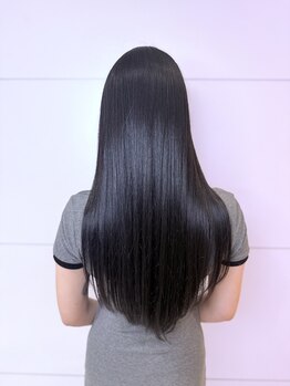ヘアメイクアン(Hair Make Une)の写真/酸性ストレートでダメージが少ない施術が可能◎くせや広がりが気になる方もまとまりのあるスタイルに*