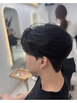 エイバヘア 新大久保(AVAHAIR) リーフスタイル