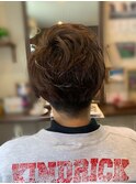 刈り上げ ショートポイントパーマ