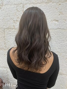 アンフィ 新杉田(Anphi) グレーアッシュカラー