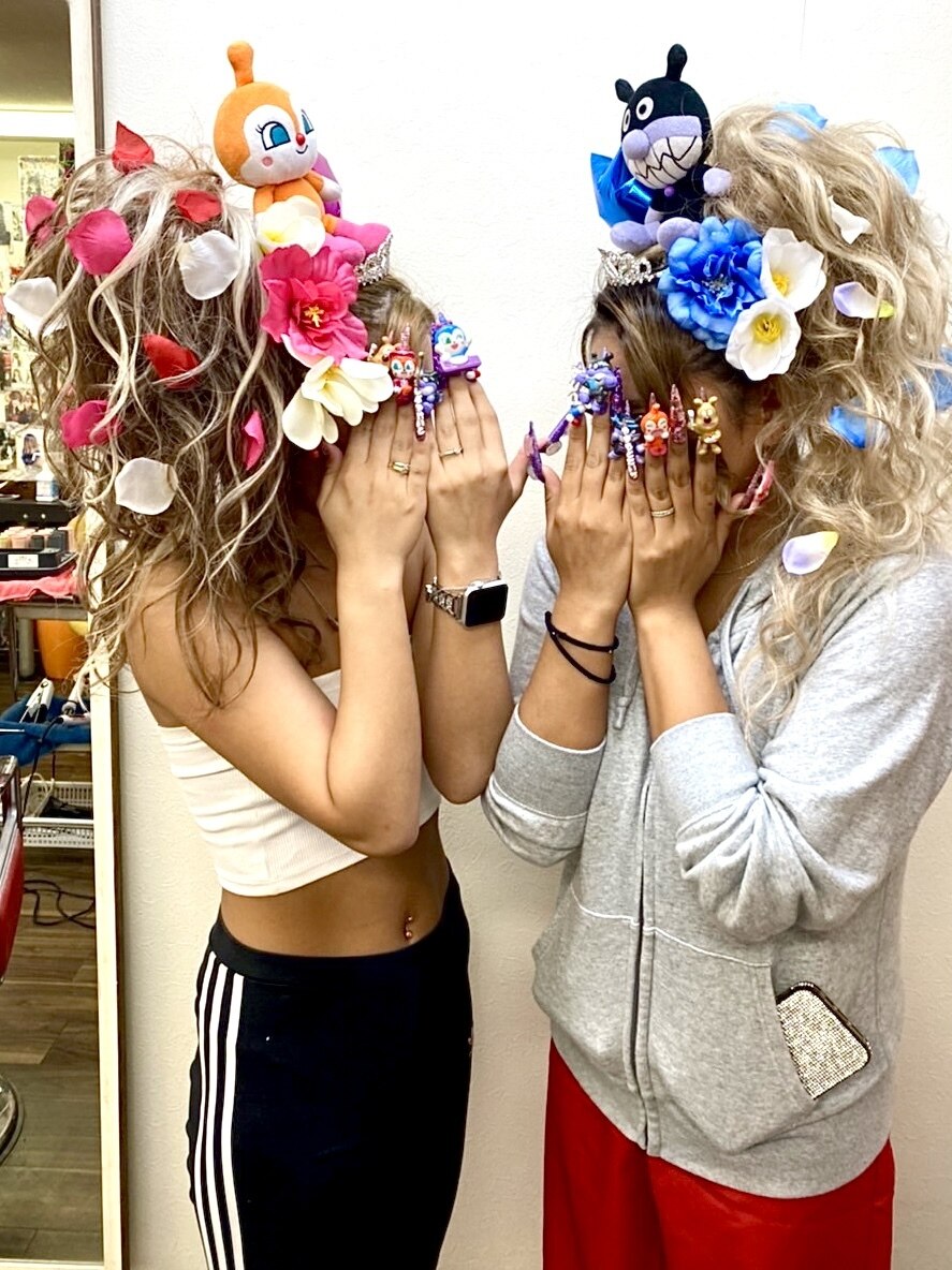 体育祭で目立ちましょ～『ハデに爆スジ盛り髪ヘアセット