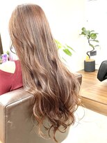 ホンネ(honne.)&nbsp;ロングヘア×マロンカラー