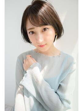 レジナヴィータ 栄(Reginavita) 大人可愛い/暗髪／韓国／くびれヘア／小顔カット/透明感カラー