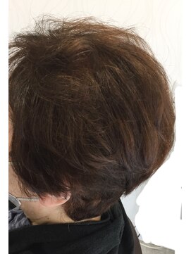 ヘアーカルチャー おゆみ野店(HAIR CULTURE) ショートヘアグレイカラー大人ショートボブ丸みスタイル