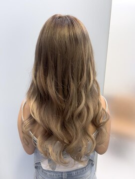 レヴェリー(REVERIE) #エクステ#プルエクステ#ギャル#ハイトーン