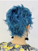 ブルーの癖生かしショート