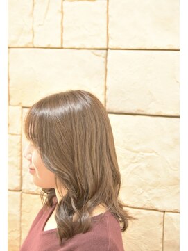 ラニティック(Lanitic) カーキアッシュ