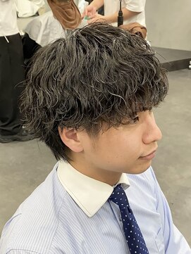 フィフス 渋谷(fifth) メンズマッシュ波巻きスパイラルパーマツイストスパイラルパーマ