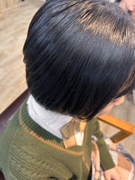 レーベ(Lowe) ショートボブ