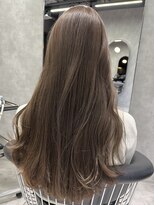 シティ(CITY) シアーベージュカラー×ロングレイヤーカット 【CHICA】