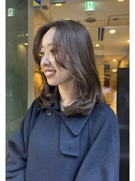 ロニカ 銀座(LOuNICA) ヘーゼルベージュ/ベージュカラー/ミディアムレイヤー