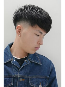 ルックグッドストア タカラヅカ(LOOK GOOD STORE TAKARAZUKA) メンズカットスキンフェードベリーショートアッシュブラック0205