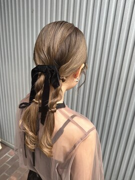 リル バイ ラミール(LiL by lamiell) タイトツインアレンジ＆ミルクティーベージュ