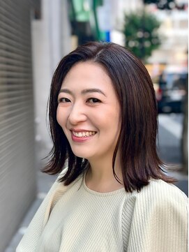 エアー 銀座タワー(AIR) 切りっぱなしボブ　外ハネ