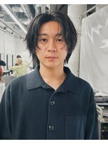 ピア ヤクイン(Pia Yakuin)&nbsp;ミディアム　ウルフ　レイヤー