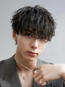 オーシャントーキョーウエスト 心斎橋 (OCEAN TOKYO WEST) メンズヘア黒髪束間マッシュ