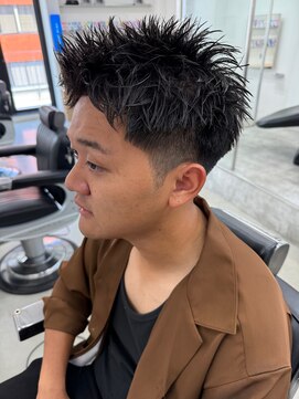 ロンド ローガン 名駅(Lond LOGAN) 刈り上げスパイキーショート