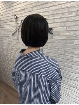 ミュール(Mule) 20代 30代 40代／ぱつっとボブ♪