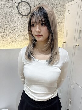 オプス 大名店(Ops) ☆2度見確定!ブラック×ミルクティーベージュのデザインカラー