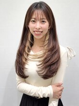 フォルテミラ(FORTE MILA) レイヤー 吉田 萌