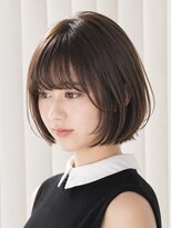 ディオ アンド ルーチェ アット(Dio&Luce at.)&nbsp;少しだけ軽めの前髪のボブにフェイスラインのレイヤー