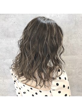 オリ(‘Oli) コントラスト__ハイライト