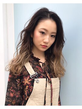 ヨーク(YOKE) 【 YOKE 】TAKUYA ミルクティーベージュのグラデーションカラー