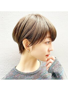 ラナ 渋谷(Lana) 【Chill】小顔になる大人かわいいピンクベージュクールショート