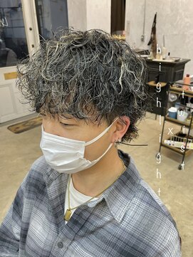 ワン(One) ツイストパーマxメッシュ