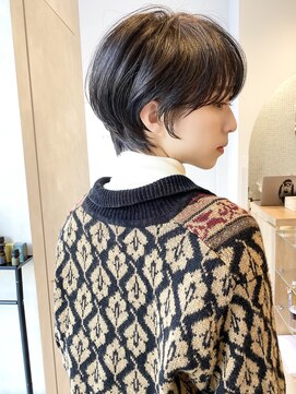 サークル(circle) 大人可愛い20代30代40代50代小顔ショートボブ丸みショートくびれ