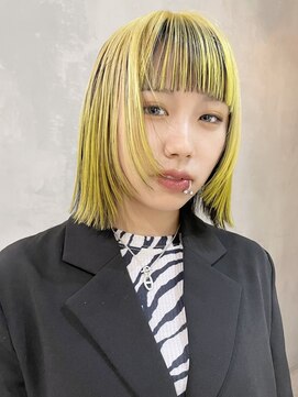 アルバム 池袋(ALBUM) イエローアンブレラカラー_斜めバンググレージュカラー_29369