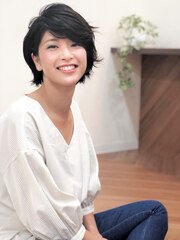 +animo吉川美南+アッシュブラック♪ボブウルフ耳だしショートM