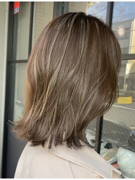 エイトヘアー ガレージ(Eight hair Garage) ハイライトカラー