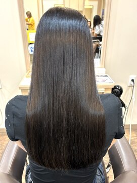 アルターリール(aL ter Rire) 髪質改善/デザインカラー/レイヤーカット/ウェットヘア/尚平