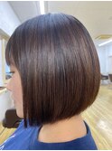 ショートボブ