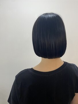 ヘアーアンドメイクアップモパ 艶髪