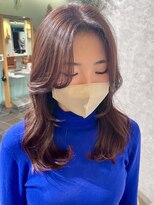 トリコ ショップアンドヘアサロン(tricot shop hair salon)&nbsp;お顔周りカット センターパート やわらか◎オレンジブラウン