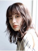 斜めバング愛されエアリーカールモテ髪ウェーブヘア