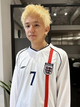 ノブレス ノアール(NOBLESSE NOIR) スパイキーショート/抜きっぱなしブリーチ/メンズショート