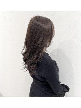 アン レミエ(Un LEMiE) 透明感アッシュグレージュ